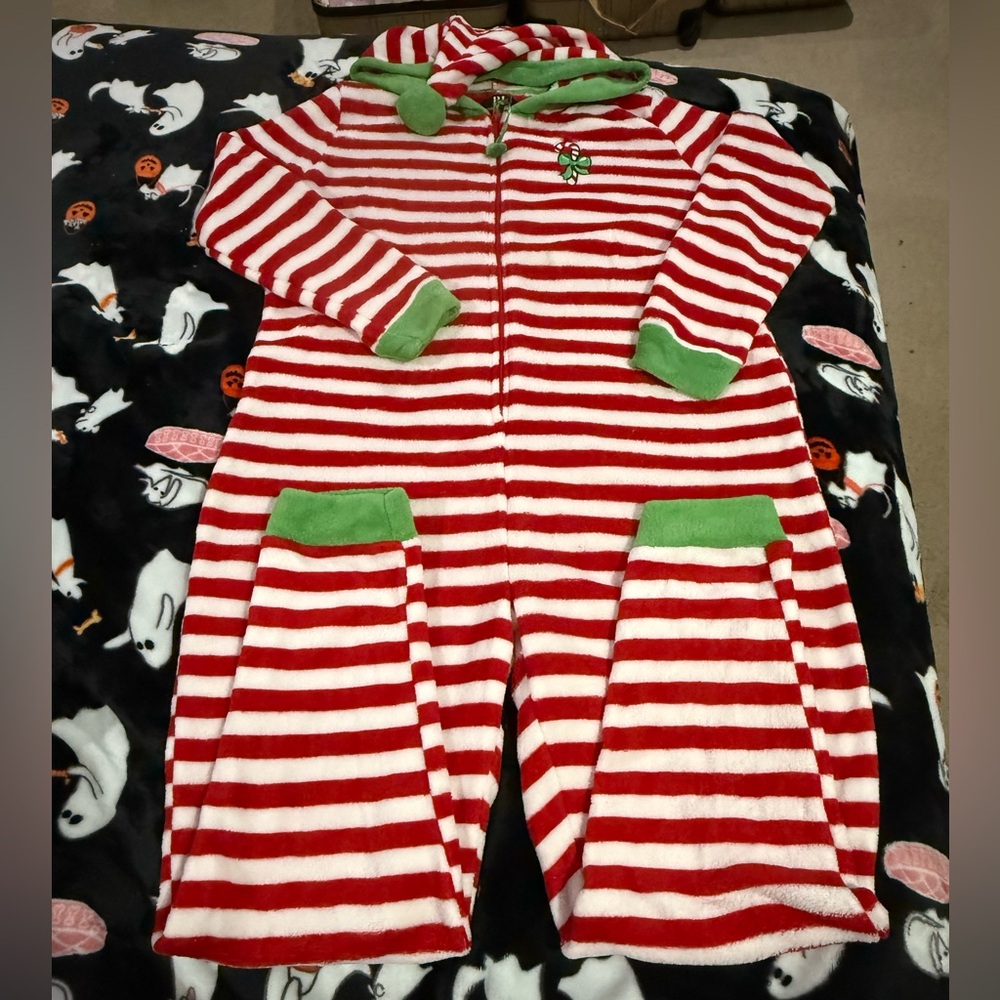 PJ Essentials Festive Red and Green Elf Striped Pajama Onesie Sz XL EUC Vinyl